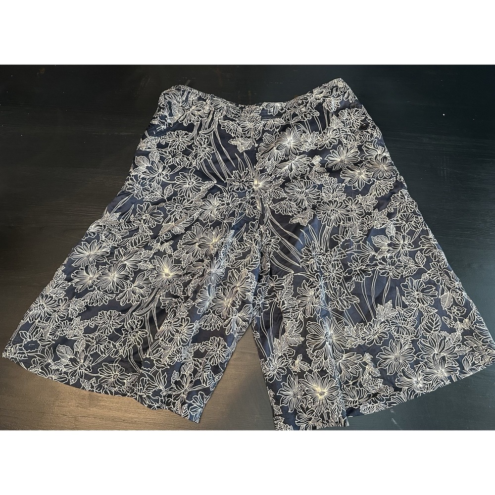 Vtg Gaucho Crop Wide Leg Silky Silesia Floral Shorts Size‎ XS (26)